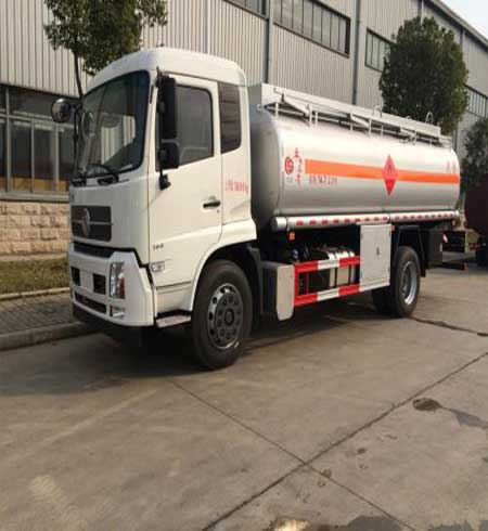 車廂聚脲防護噴涂機-剛性聚脲耐磨液壓噴涂機(圖1) 特殊車輛車廂聚脲耐磨噴涂案例