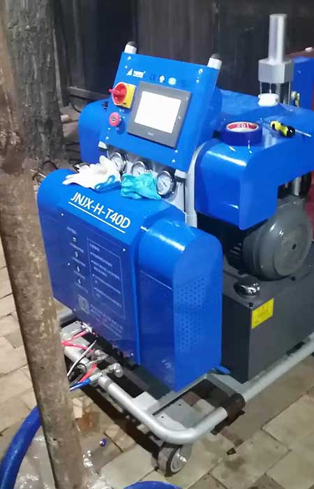 實(shí)驗室專用保溫箱 轉(zhuǎn)運(yùn)箱保溫材料(圖1) H-T40D聚氨酯噴涂機(jī)